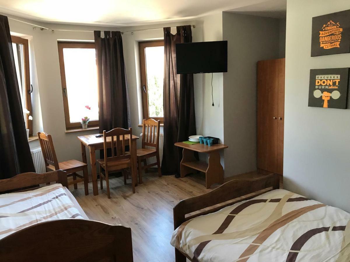 Pokoje Goscinne Magdalena Homestay Dziwnowek